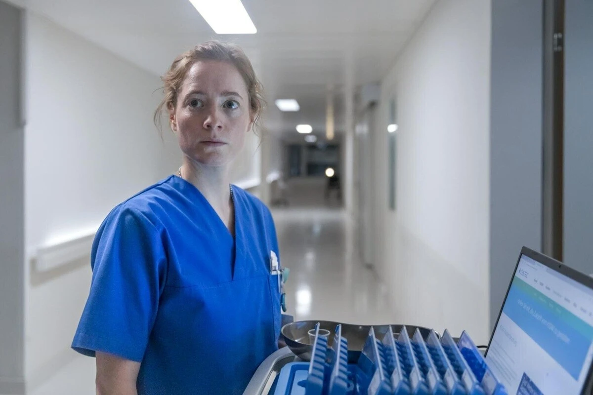 日本有数の映画ガイド・高橋ヨシキが『ナースコール』をレビュー!